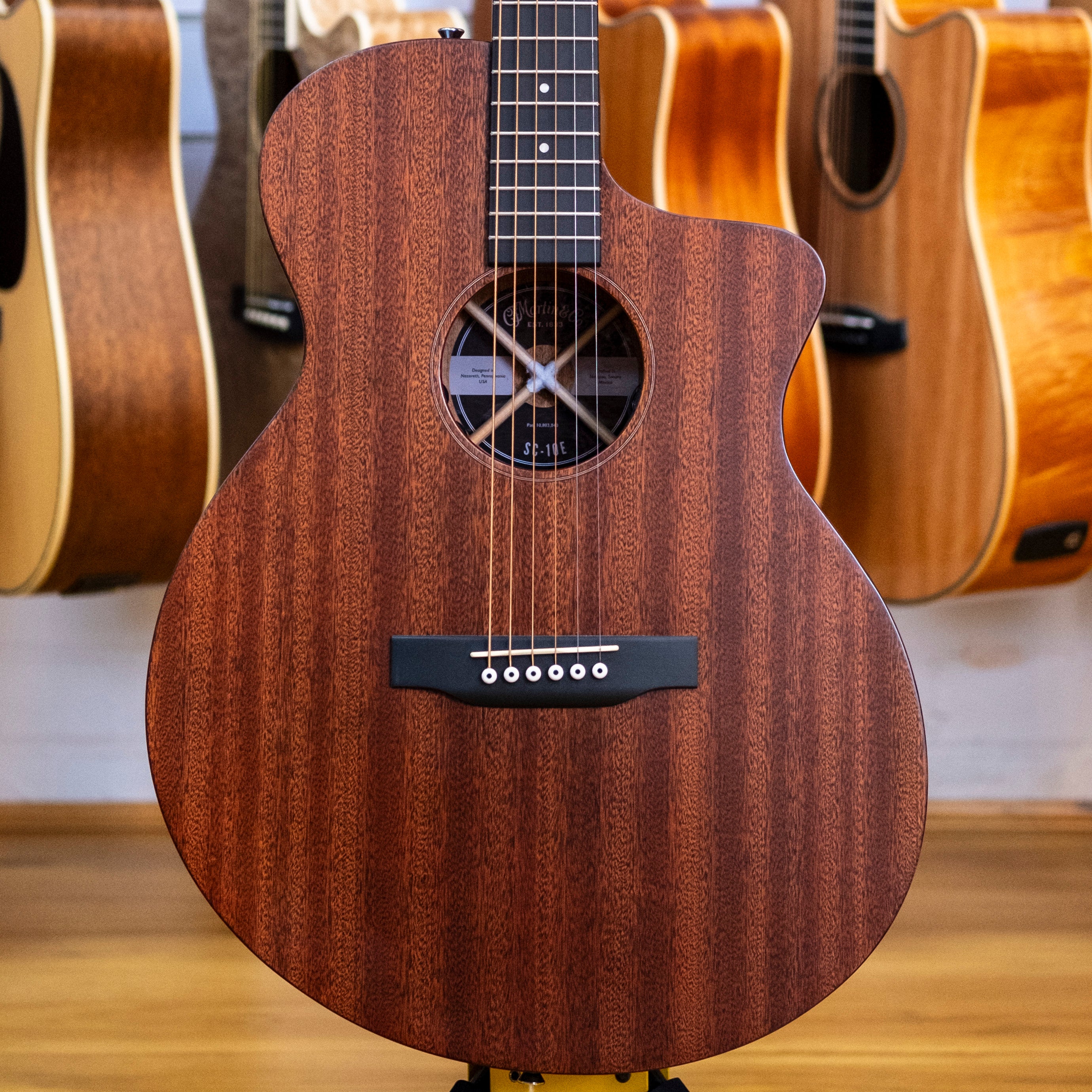 Martin Road Series SC-10E Stage Cutaway Acoustic Electric Guitar (Sapele)