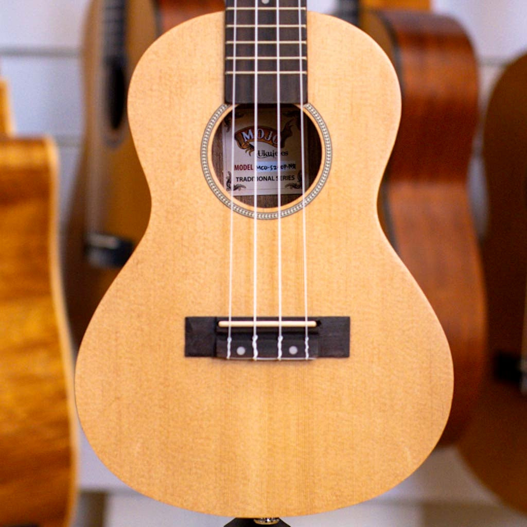 Mojo 40 Series Electric Concert Ukulele (Spruce/Rosewood)