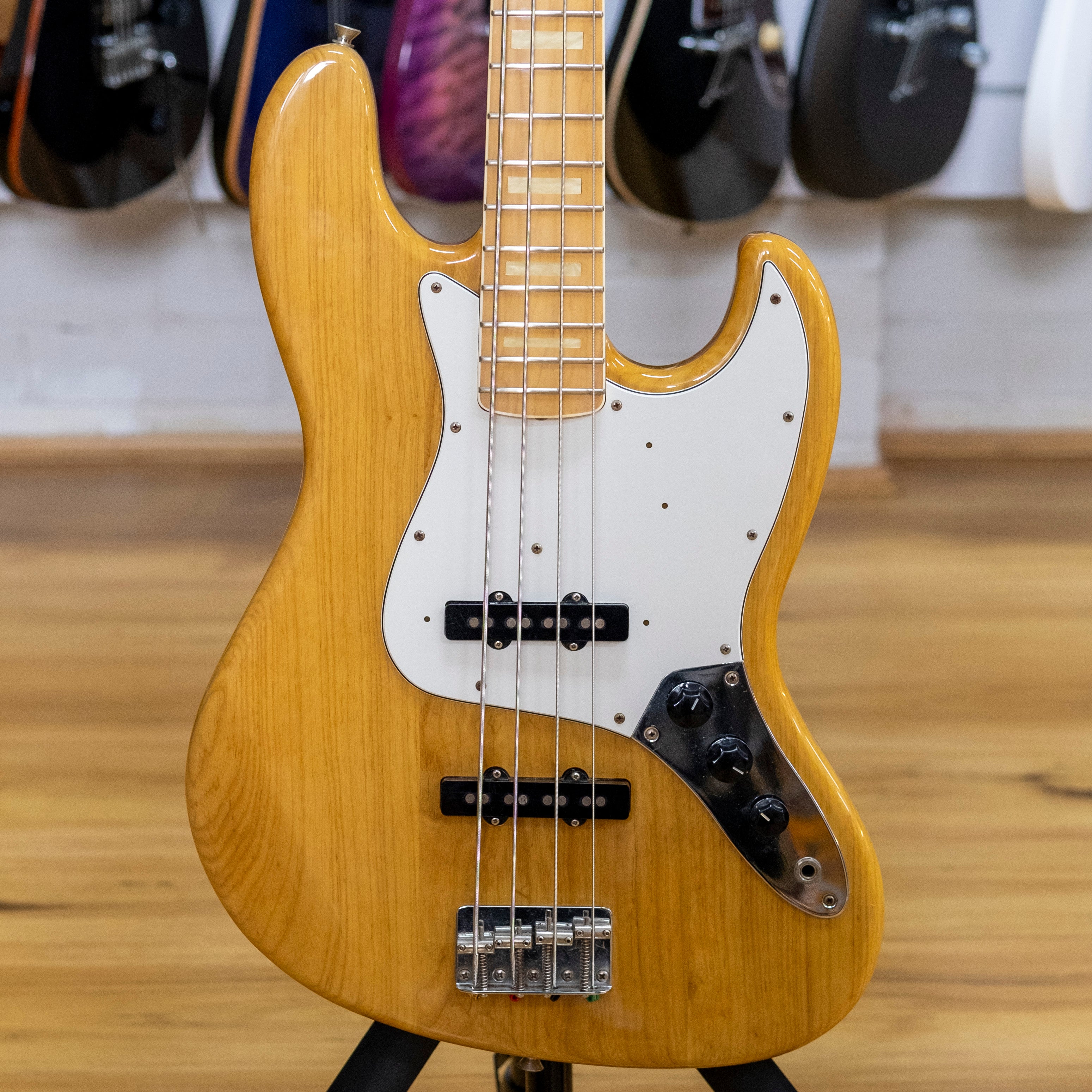 2004 Fender JB75 Jazz Bass Guitar (Natural)