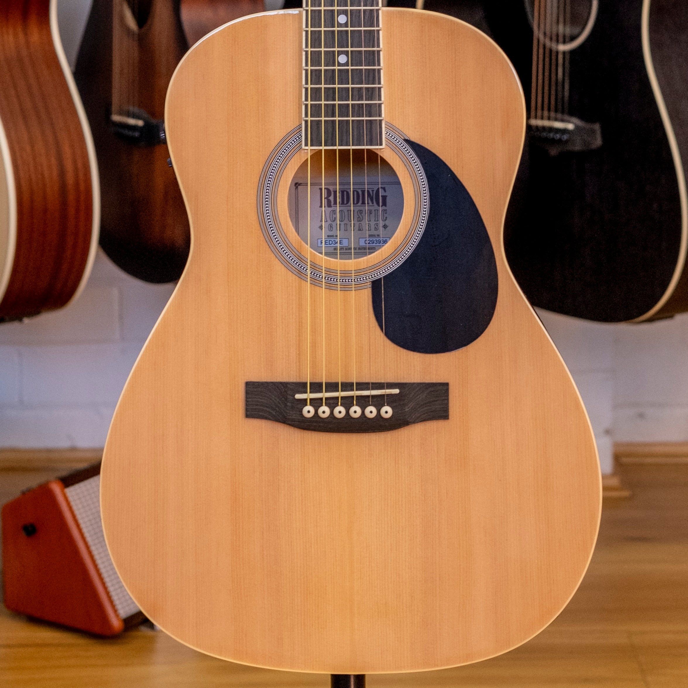 Redding RED34E 3/4 Size Traveller Acoustic Electric Guitar (Natural)