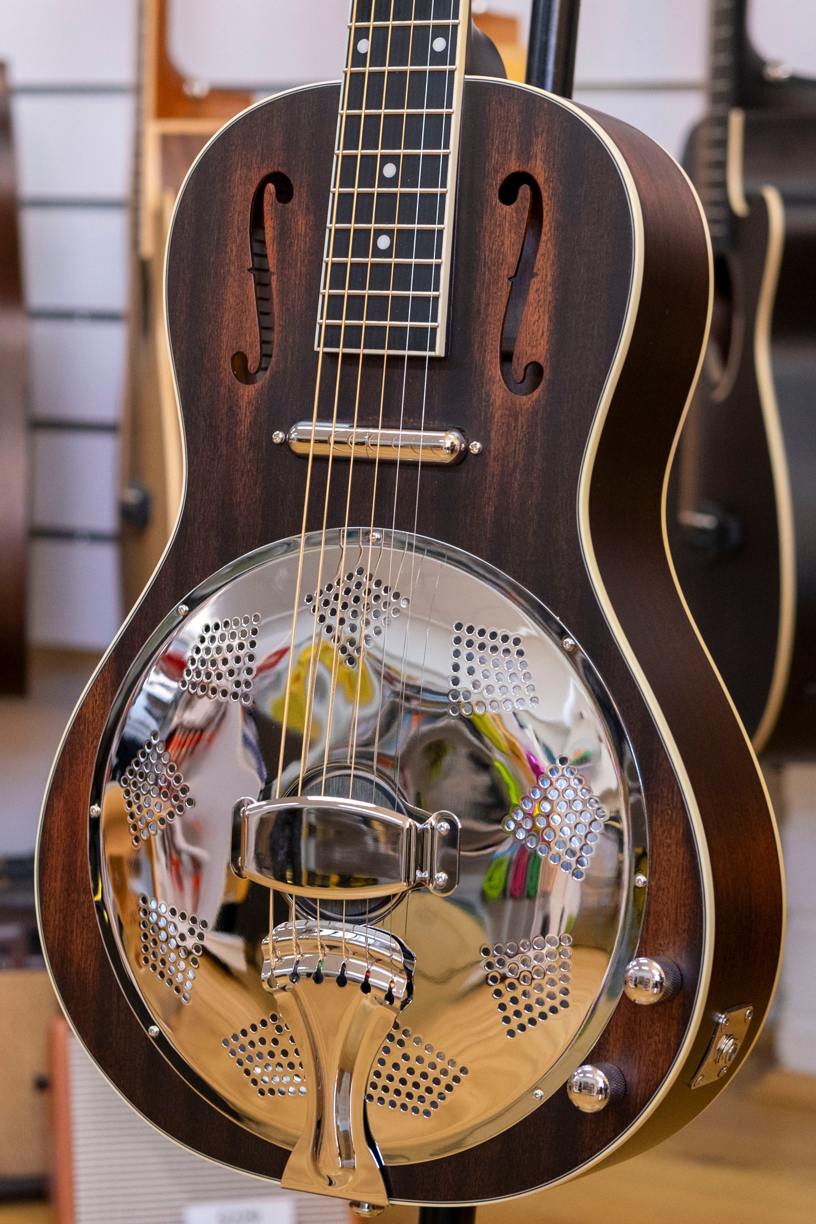 Ortega Americana Series Parlour Resonator Acoustic Electric Guitar with Bag (Satin Whisky Burst)