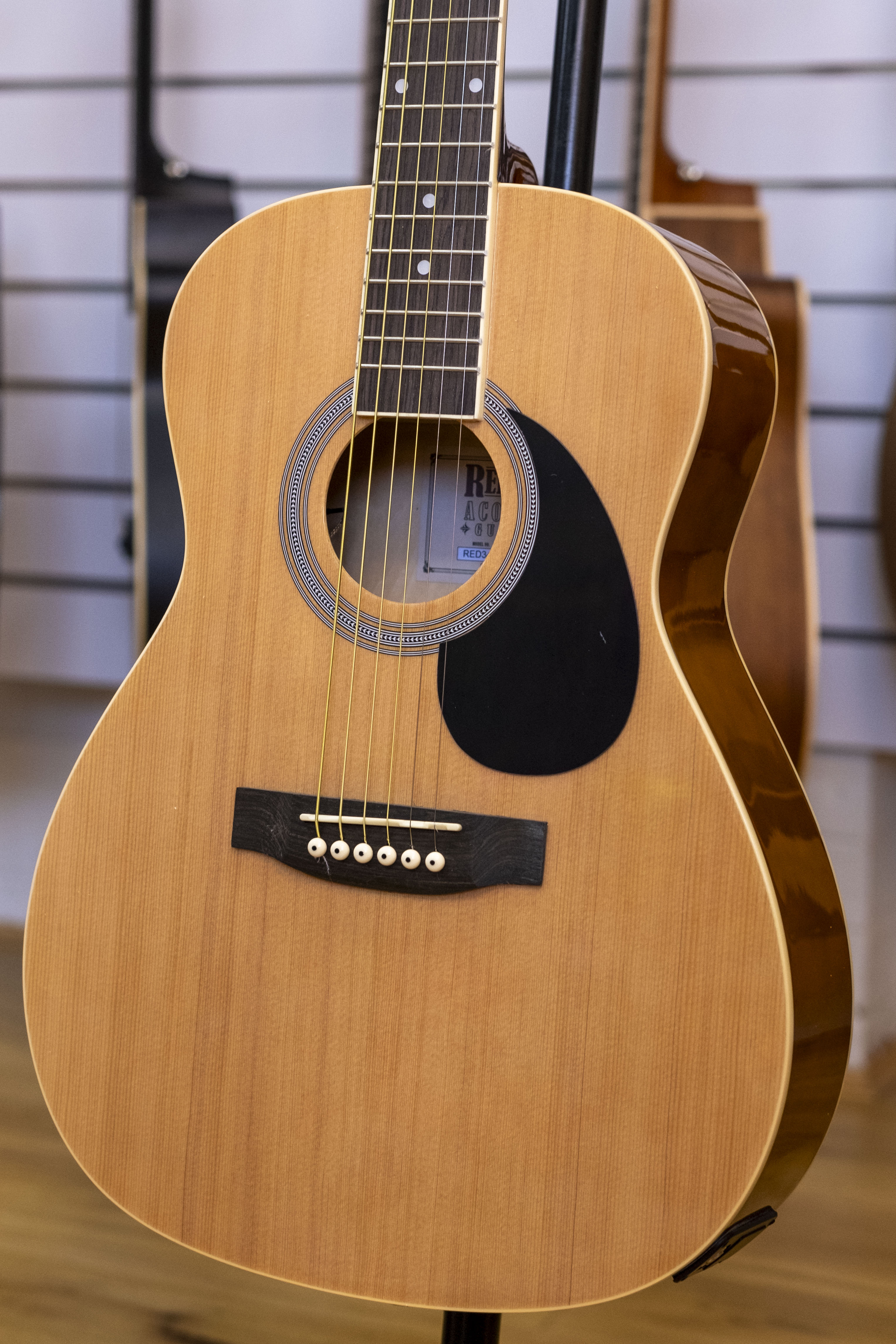 Redding RED34E 3/4 Size Acoustic Electric Guitar (Natural)