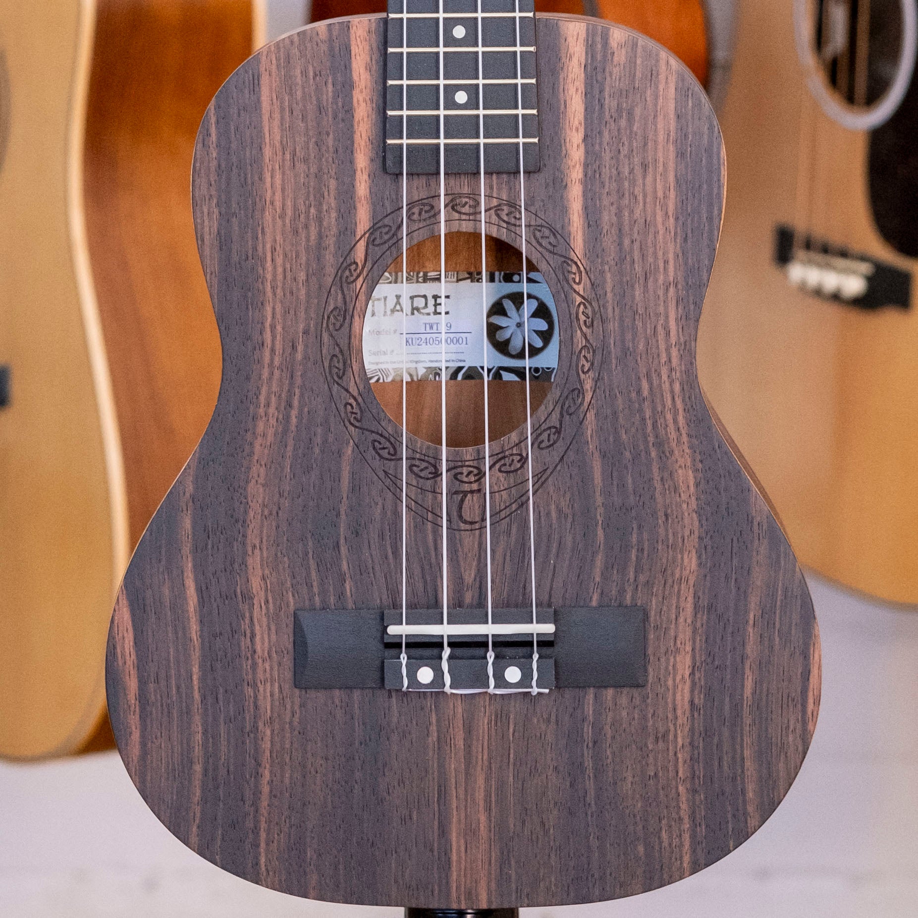 Tanglewood Tiare Series Tenor Ukulele (All Figured Ebony)