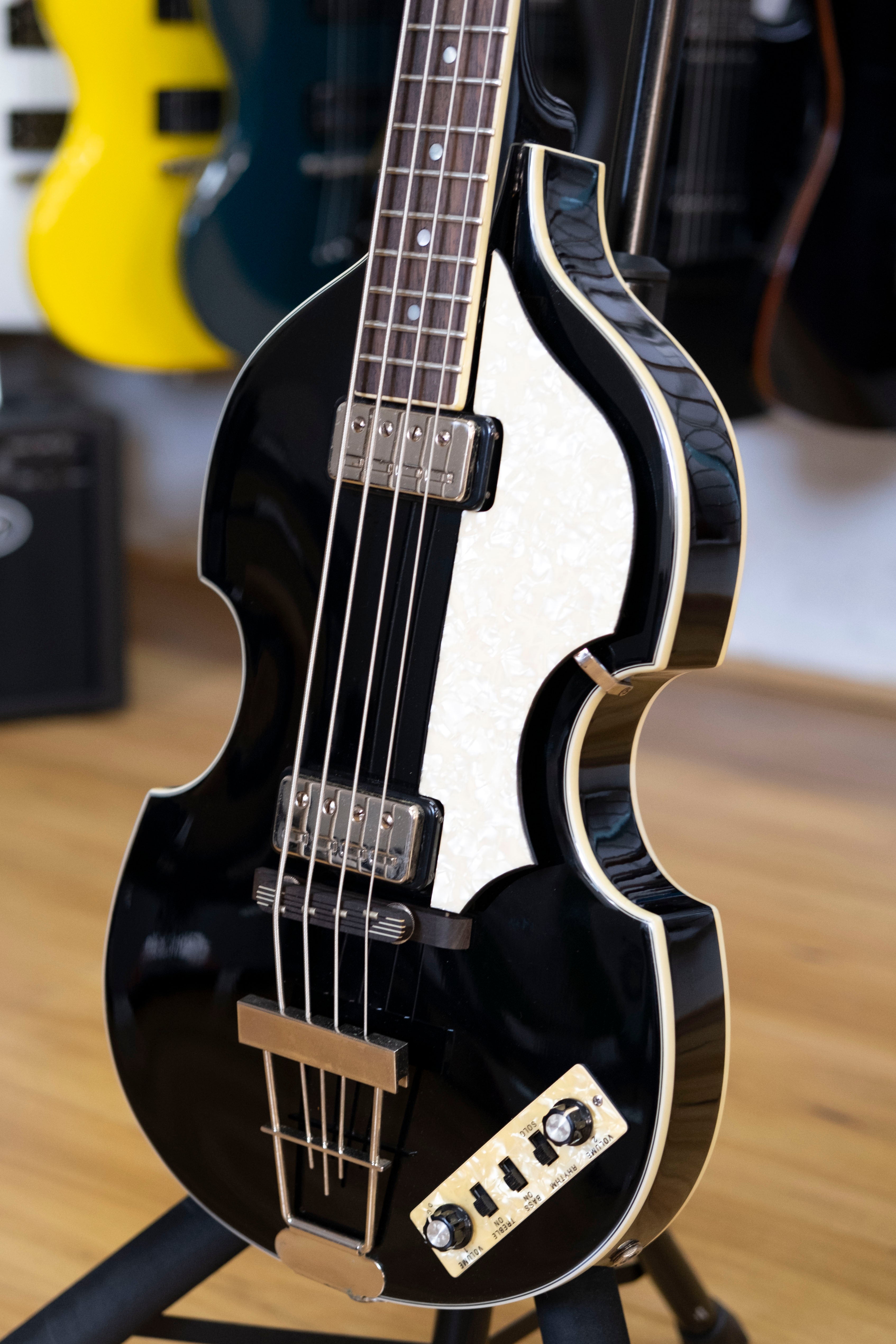 2010 Hofner Contemporary Series 500/1 'Beatle' Bass Guitar (Black)