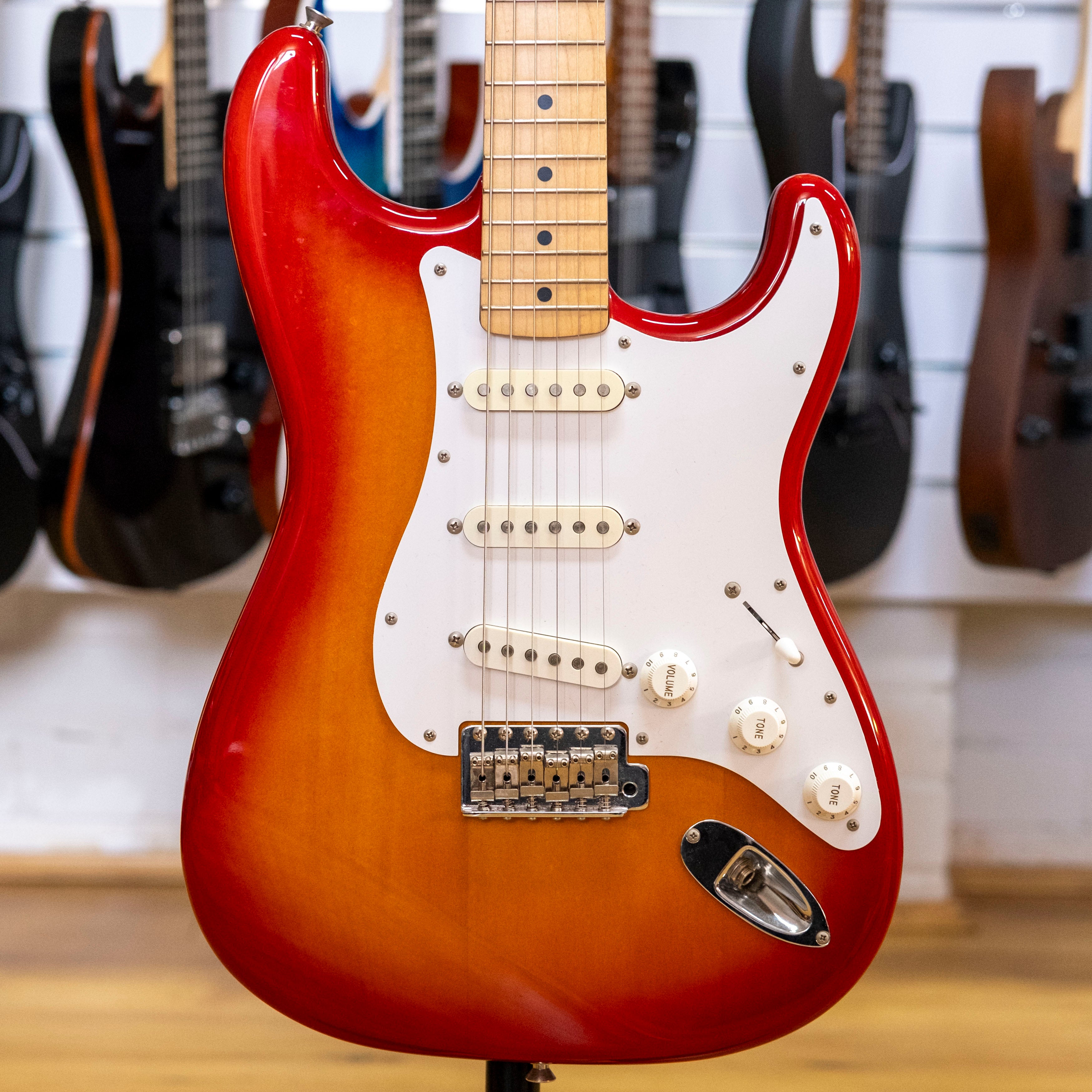 2014 Fender Stratocaster Electric Guitar (Sienna Sunburst)