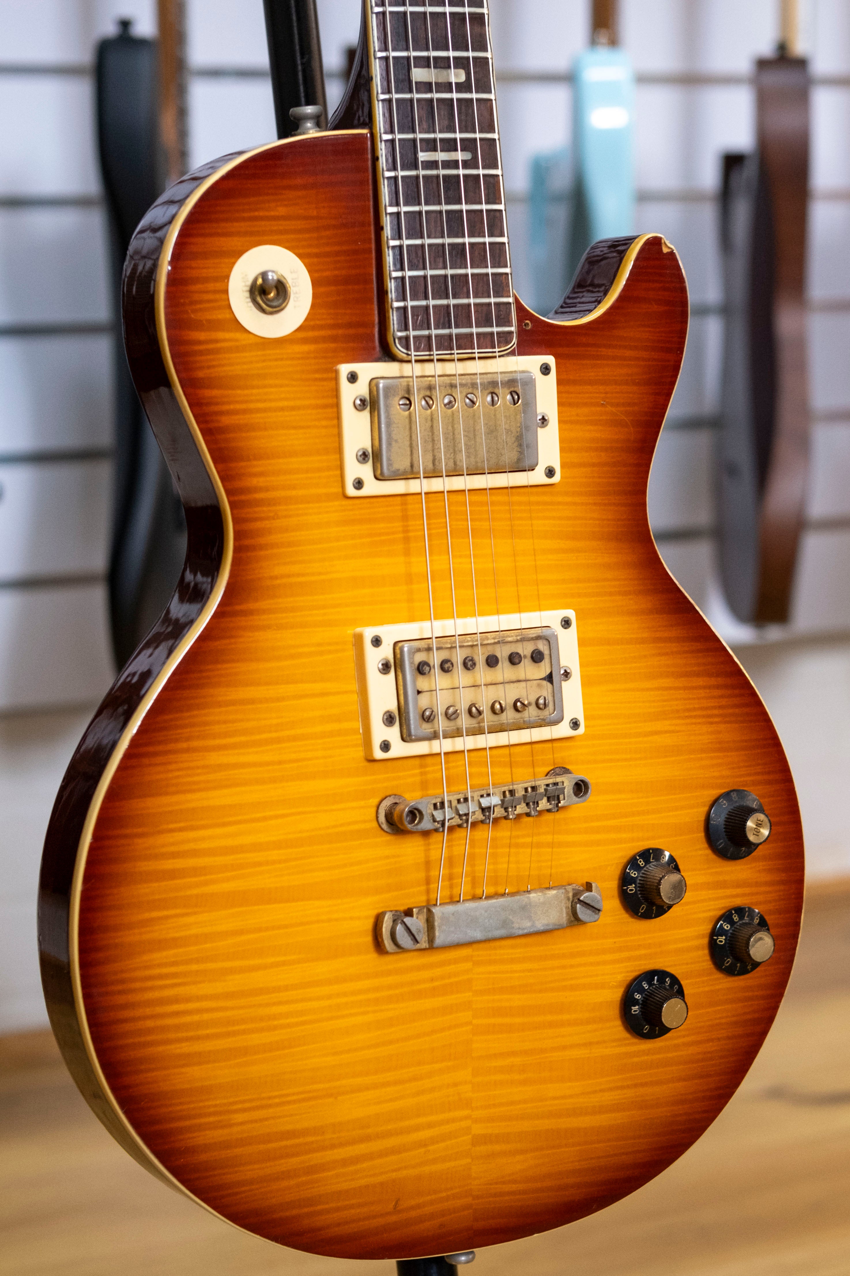 1976 Elk 'Les Paul' Custom Style Electric Guitar (Cherry Sunburst)