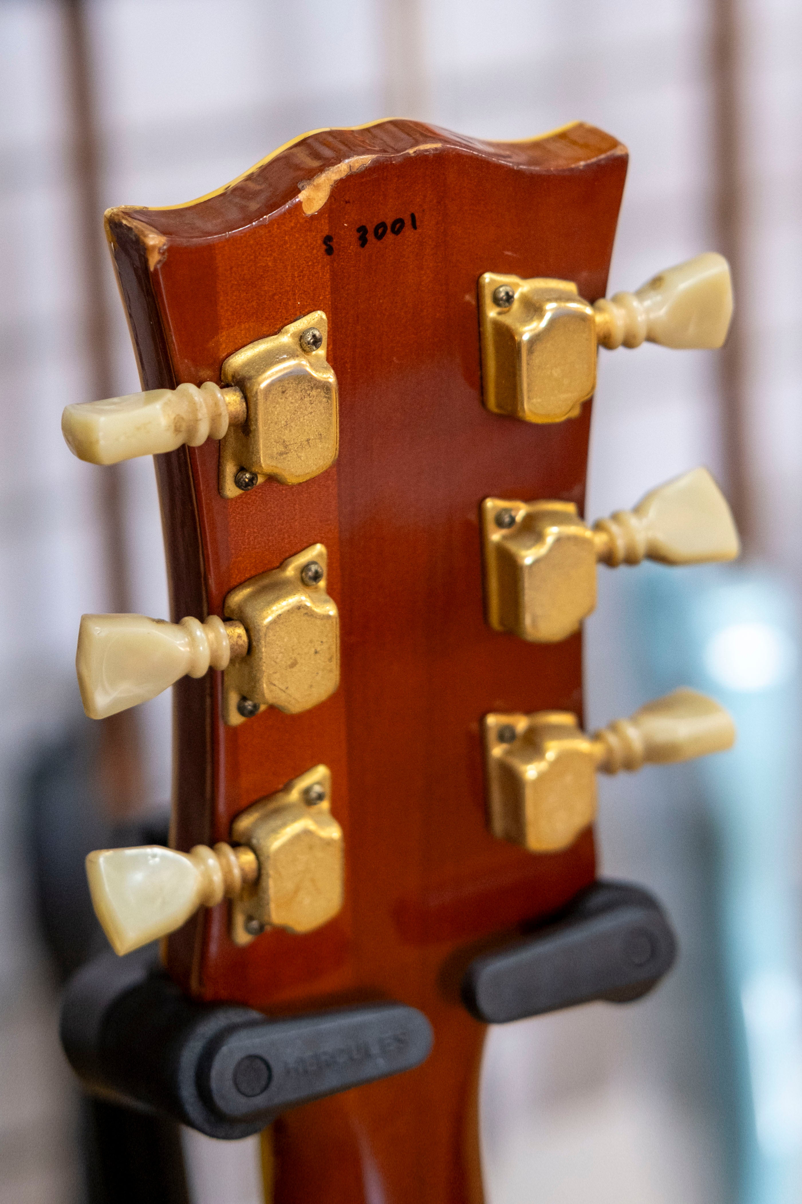 1976 Elk 'Les Paul' Custom Style Electric Guitar (Cherry Sunburst)